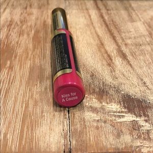 Kiss for a Cause Lipsense